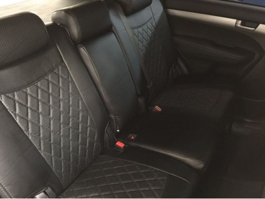 Авточехлы на Kia Sorento 2