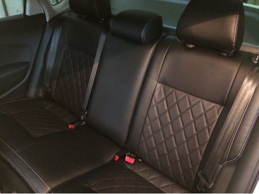 Каркасные авточехлы на Volkswagen Polo Каркасные авточехлы на Volkswagen Polo