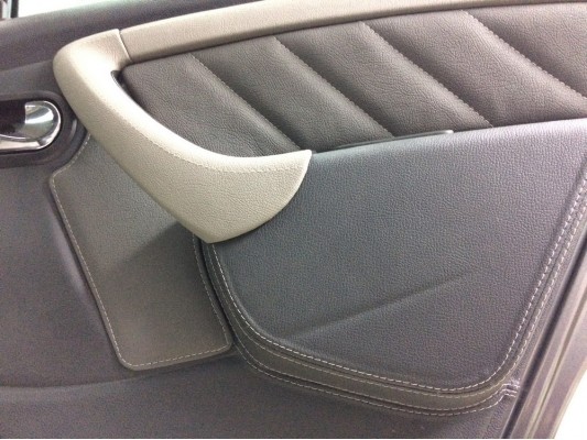 Перетяжка дверных карт Перетяжка дверных карт